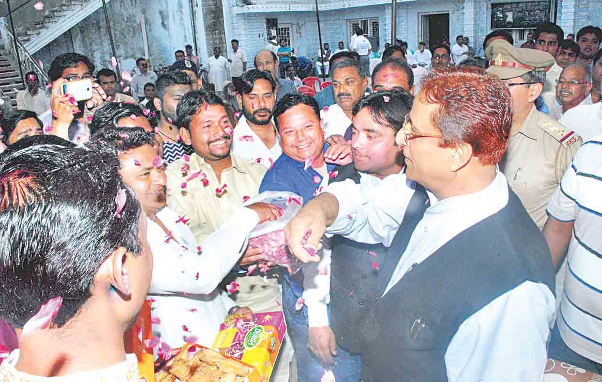 holi dhoom in rampur