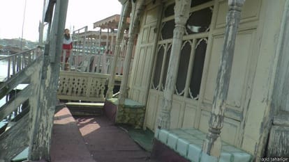 Kashmir houseboat industry  collapsed