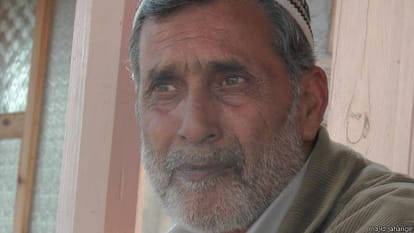 Kashmir houseboat industry  collapsed