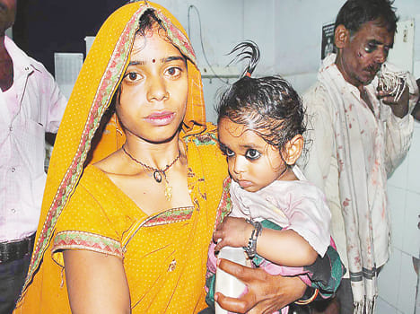 He entered the house beaten Dbangon, eight injured