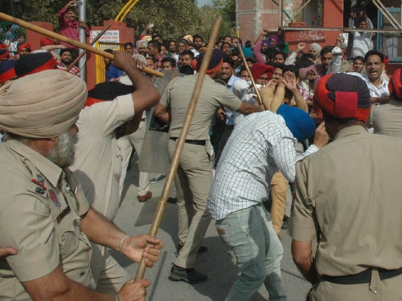 police lathicharge, punjab ETT teachers protestt, teachers police clash