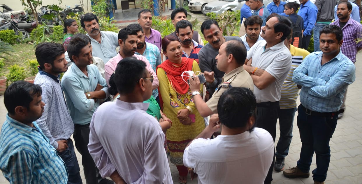 oppose of Loving couple in dehradun.
