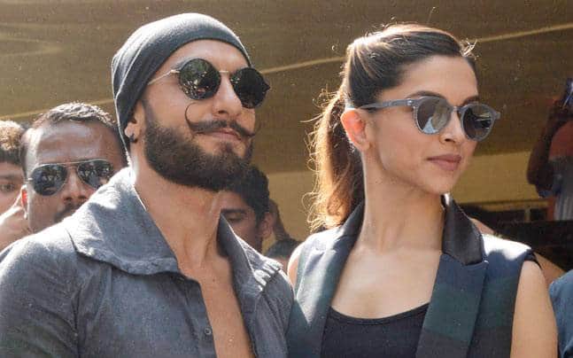 Why Ranveer singh follow girlfriend Deepika padukone