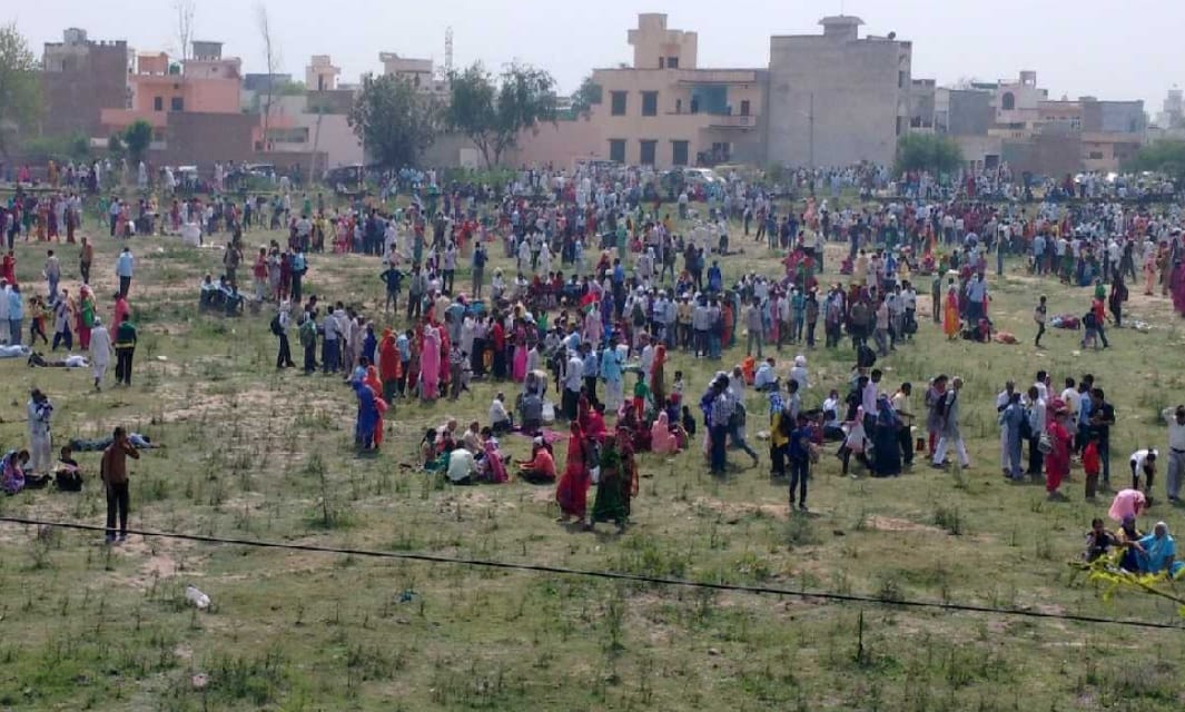 sant rampal, hisar police rampal supporters clash, rampal supporters