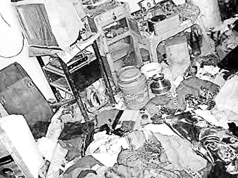चोरों Burglars goods made millions