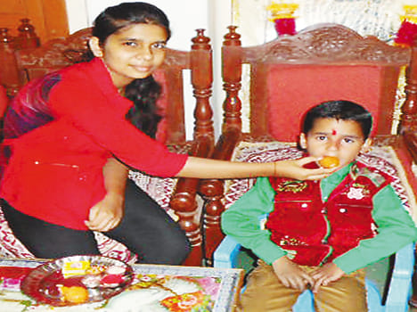 Brothers sought to vaccinate longevity
