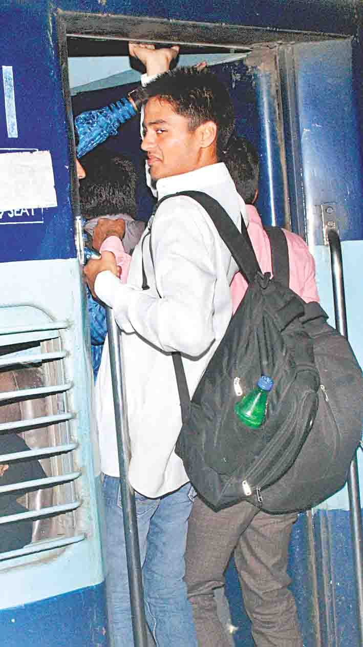 Eight trains including Nauchandi canceled for 22 to three days