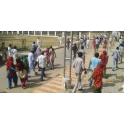 bhiwani news, relatives, break, missing, girl, days, mini secretariat, police
