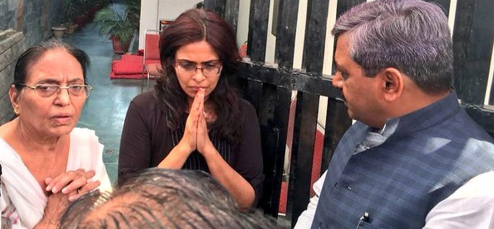 politics over doctor pankaj murder in delhi