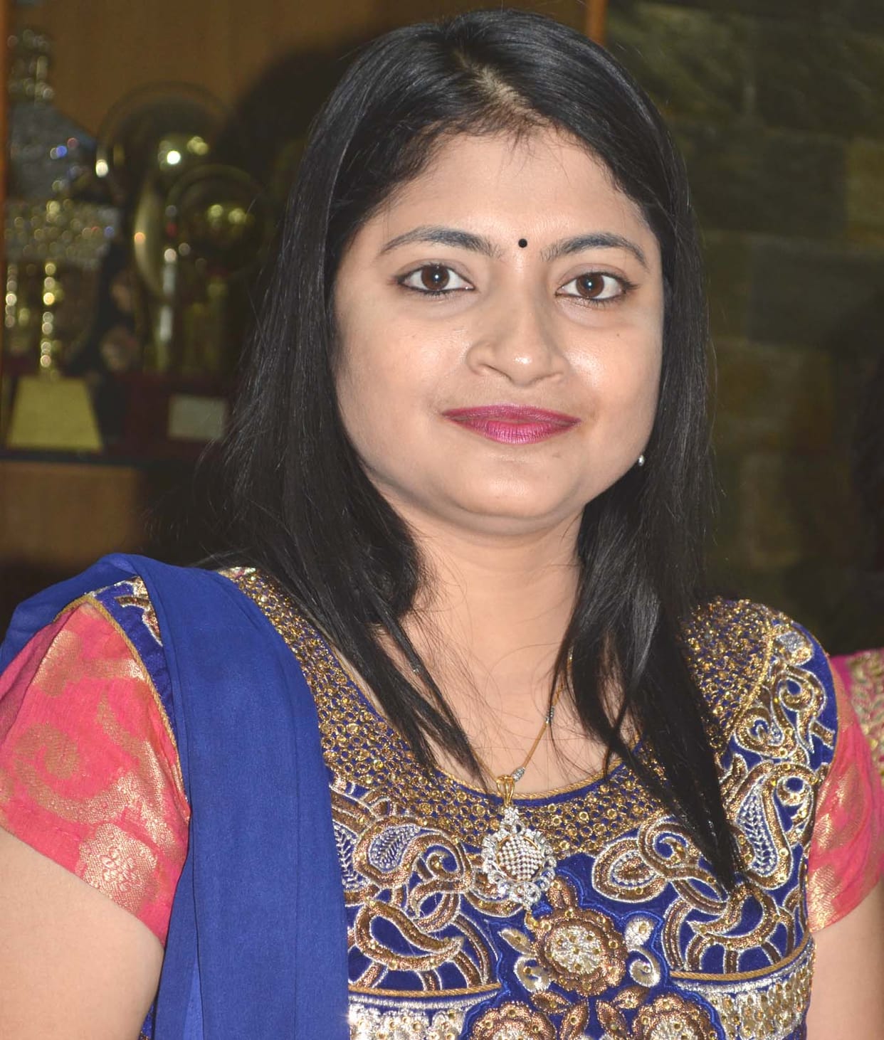  Shubra Saxena became the new DM  of bulandshahar