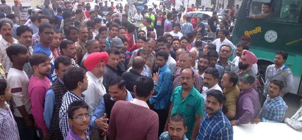 shopkeeper beaten up in jwalamukhi kangra himachal