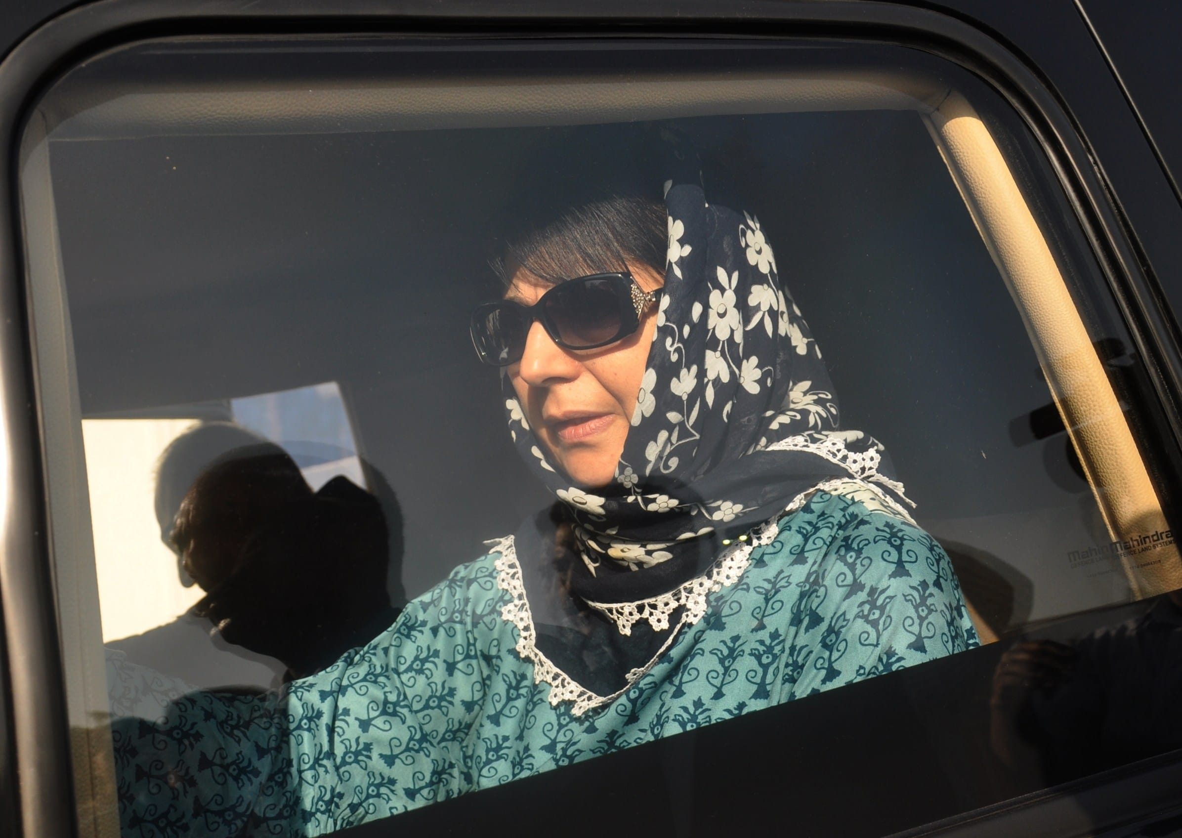 Mehbooba Mufti's political power is getting weaker in PDP