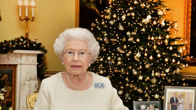 queen of britain becomes frightfully common