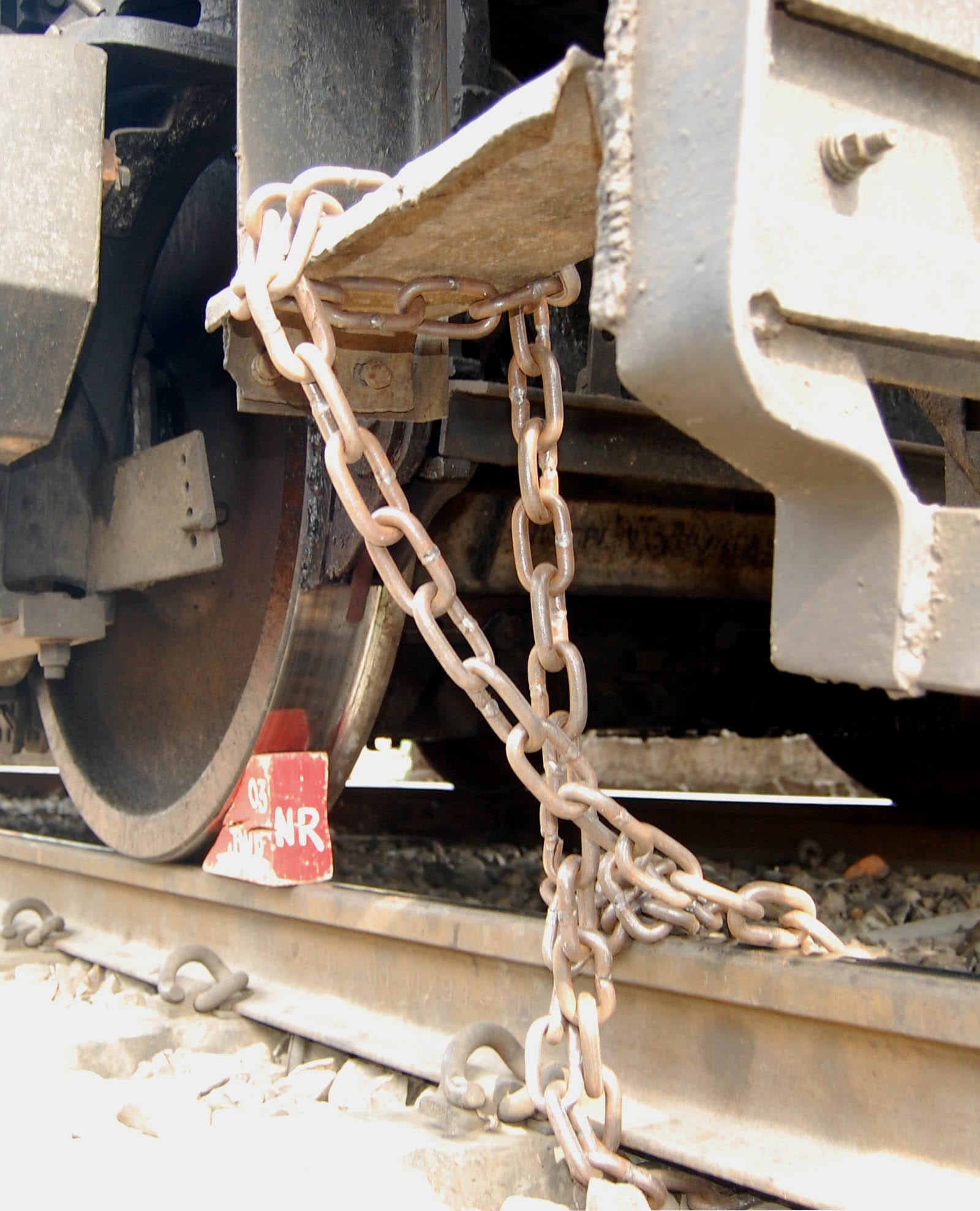 railway engine break fail in haridwar