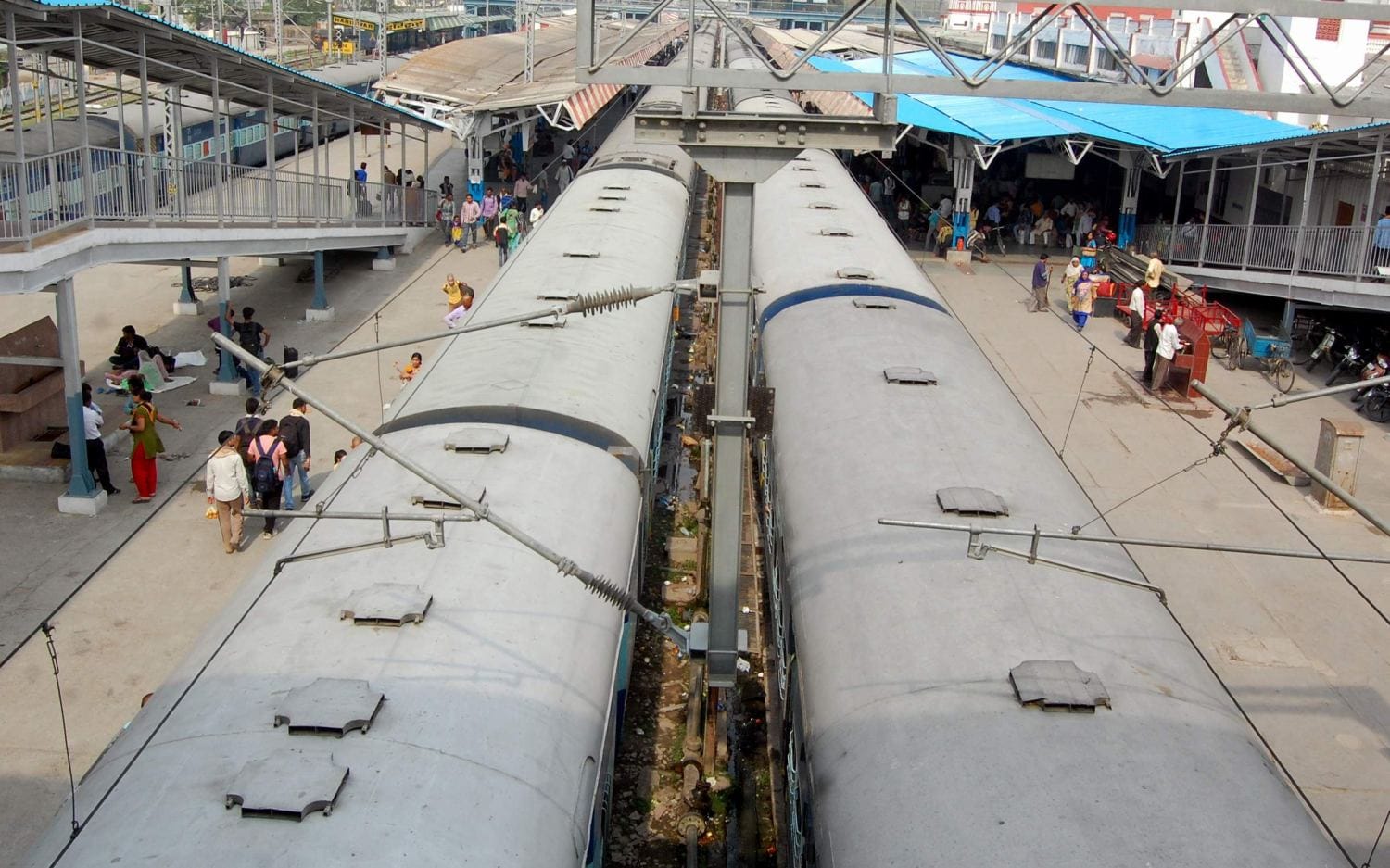 railway engine break fail in haridwar