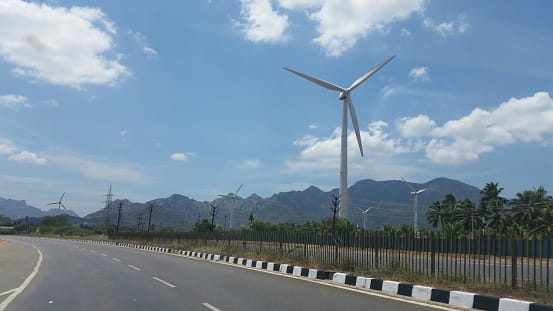 united nation's said india and china are good in investment of Renewable Energy 