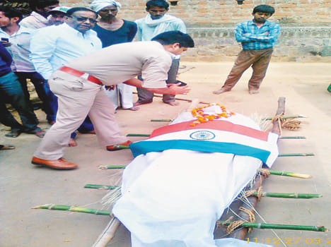 Quit India Movement was the soldier died