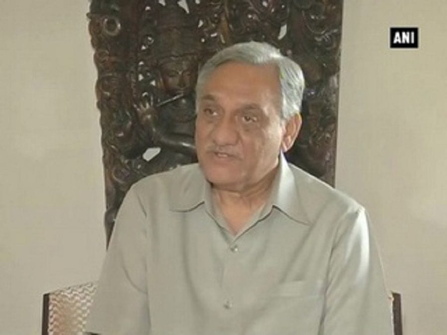 vijay bahuguna blame mantri prasad naithani