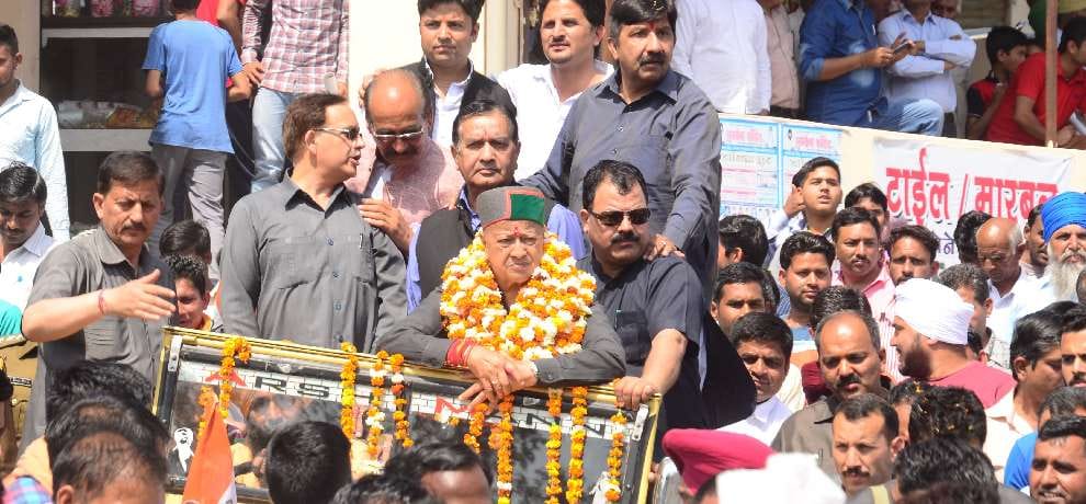 cm virbhadra hits out at prem kumar dhumal