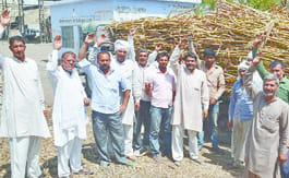 farmers commotion on the Notice