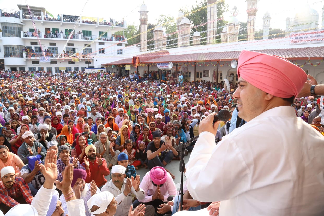 jhanda ji mela in dehradun