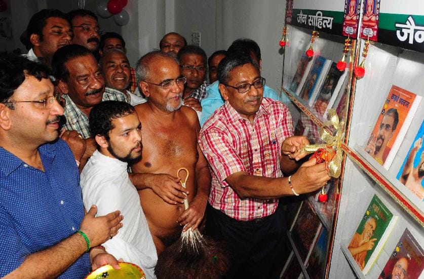 muni tarun sagar, jain digambar muni, jain community, rohtak, haryana