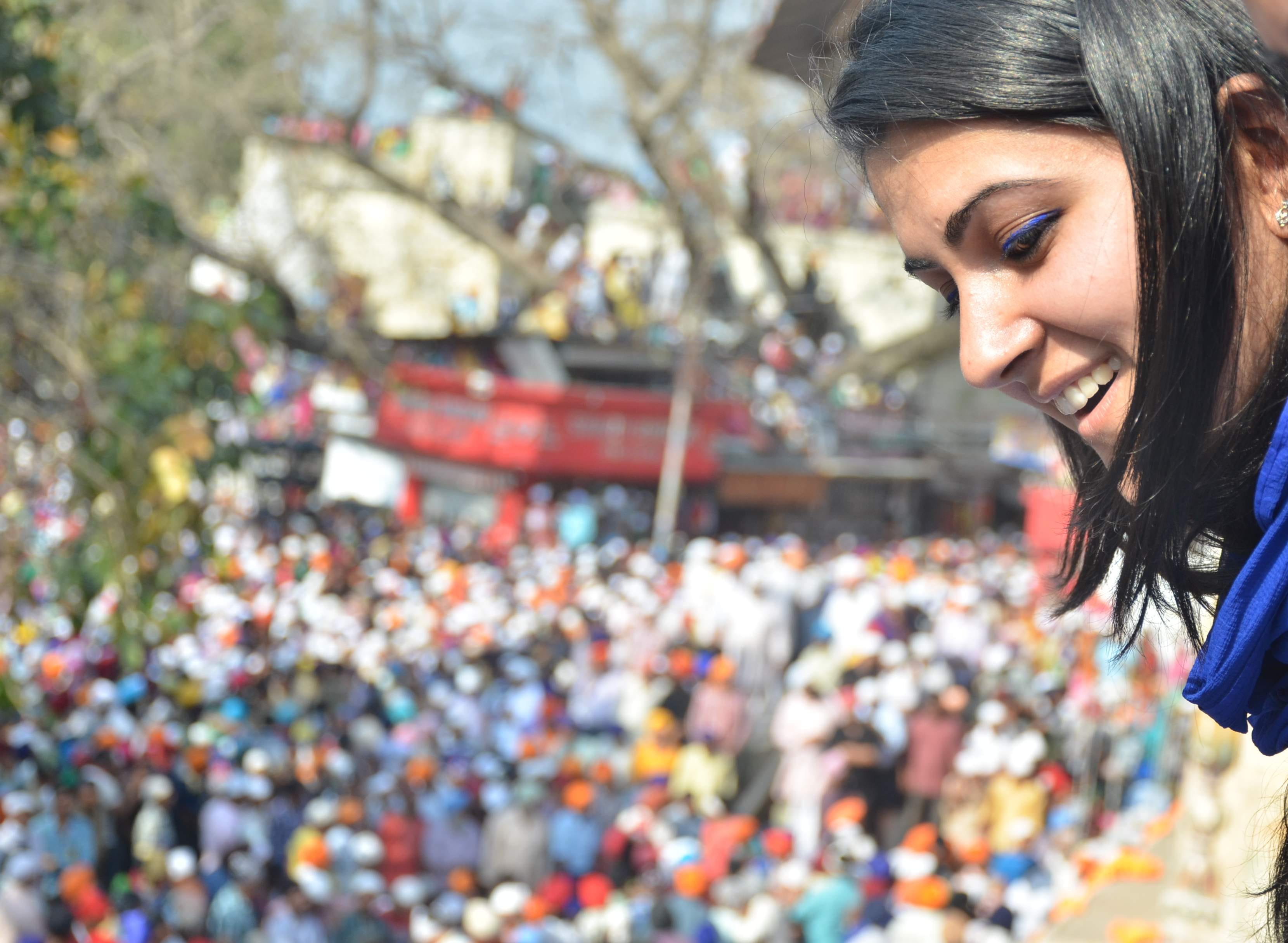 ascent the millions compatible front of Jhanda ji.