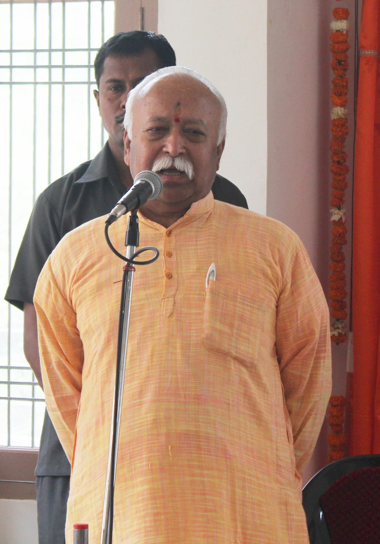 mohan bhagwat inaugrates kisaan sangh building in lucknow