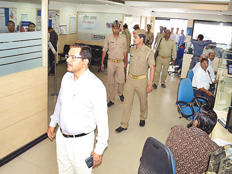 SP with the team tested the security of banks