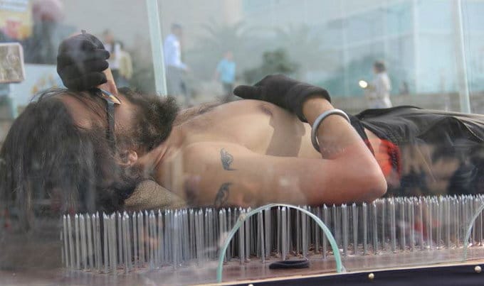 ajab gajab record, world record, shubh shota recrod, lying recoord on nail bed