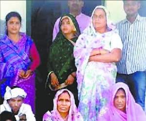 School teacher and activist in jewelery robbed