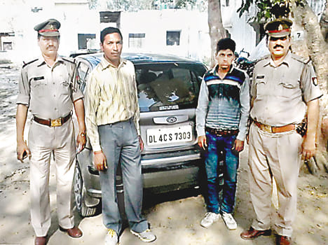The two men arrested swindle