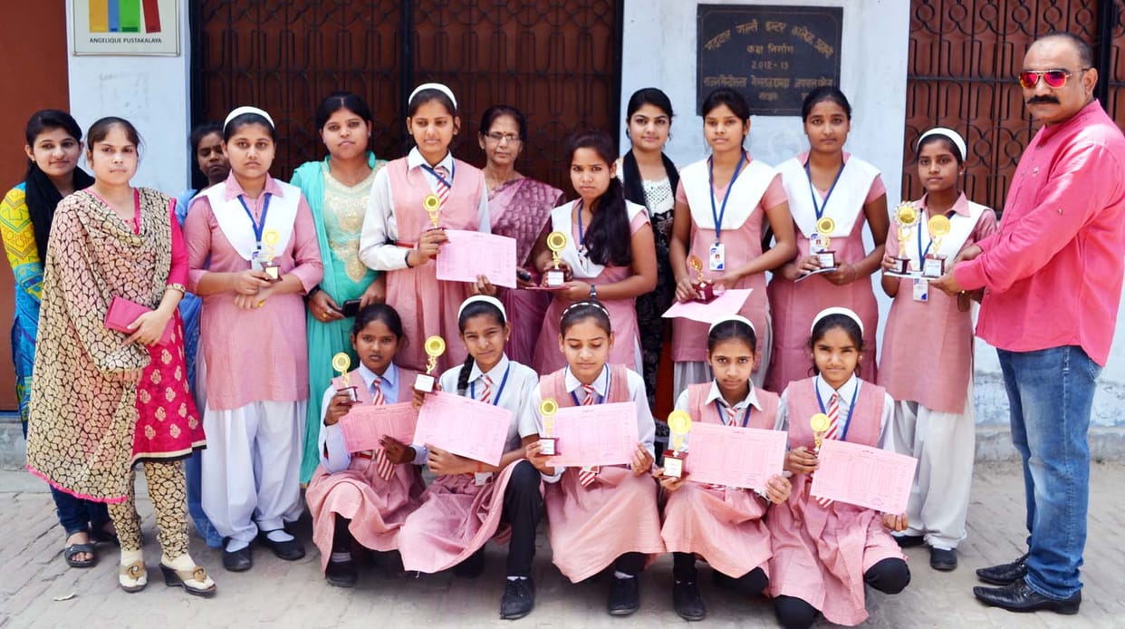 Sr Mamta, Jr. Mitali topper in class