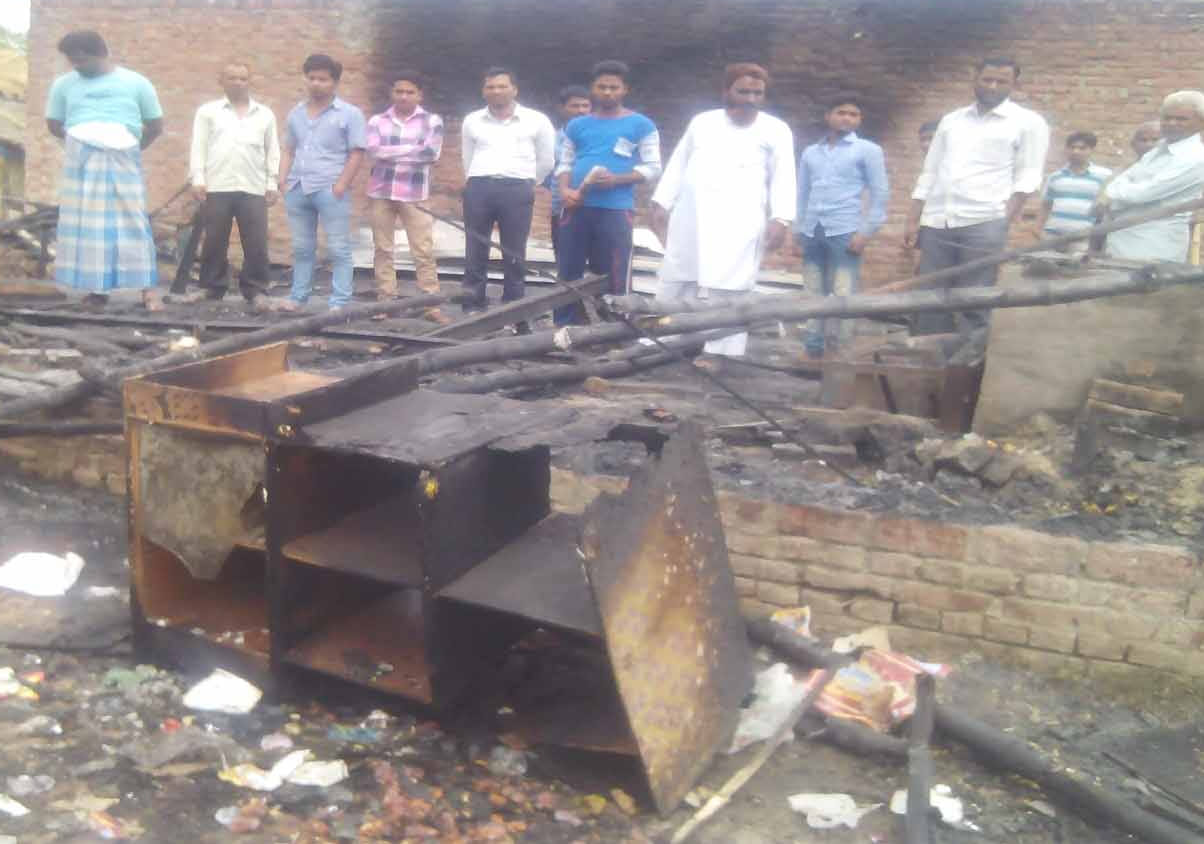 three shops burnt in fire