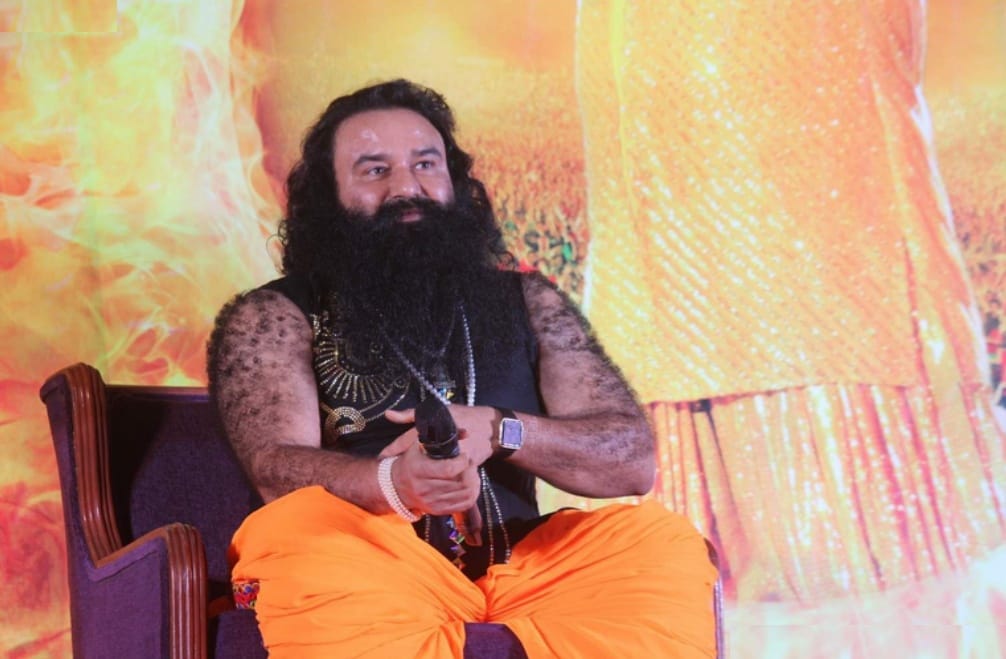 dera sacha sauda, sant gurmeet ram rahim, facebook, dera pilgrims, sangrur, punjab