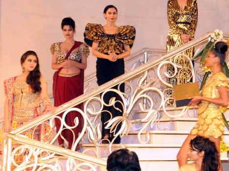 Shahid's Brother & Saif's Daughter All Set To Make A Debut With SOTY 2