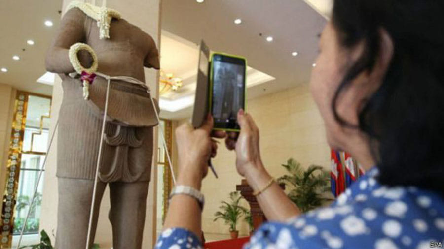 us museum returns statue of hindu lord cambodia