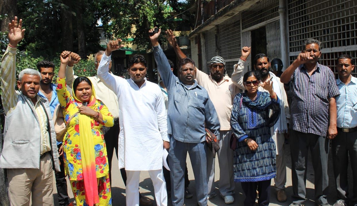  Valmiki Samaj angry to remove statue. 