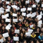 सेक्टर-36 स्थित एमसीए डीएवी कालेज फॉर वुमन में 882 छात्राओं को डिग्री से नवाजा गया।