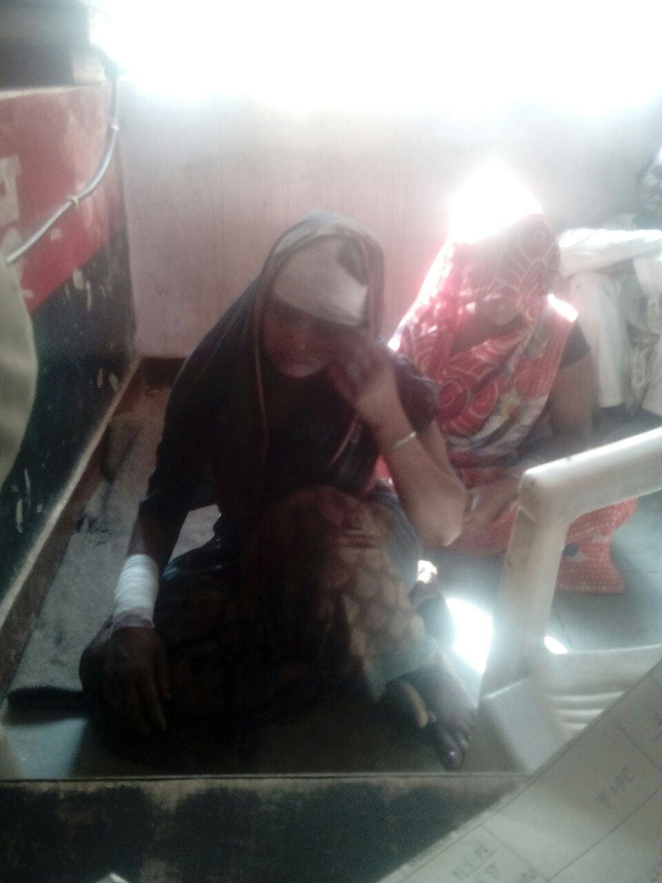 woman kills husband with the help of lover