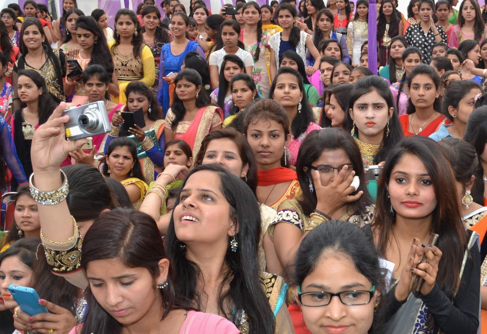 farewell function in college of roorkee.