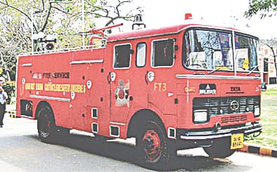 fire, Scorpio, GT Road, karnal