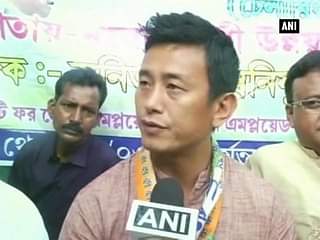 Baichung Bhutia starts campaign in Siliguri