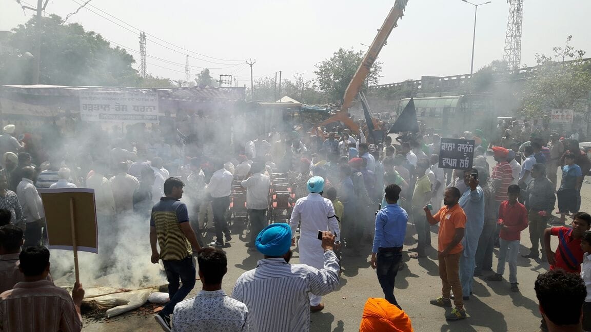 bus accident, fatehgarh bus accident, school bus accident, nine student injured, fatehgarh