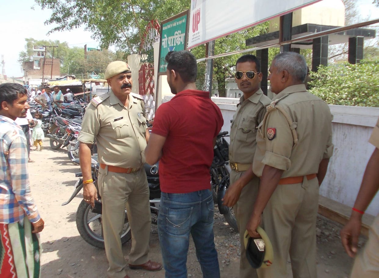 Prisoners altercation with police, Hungama