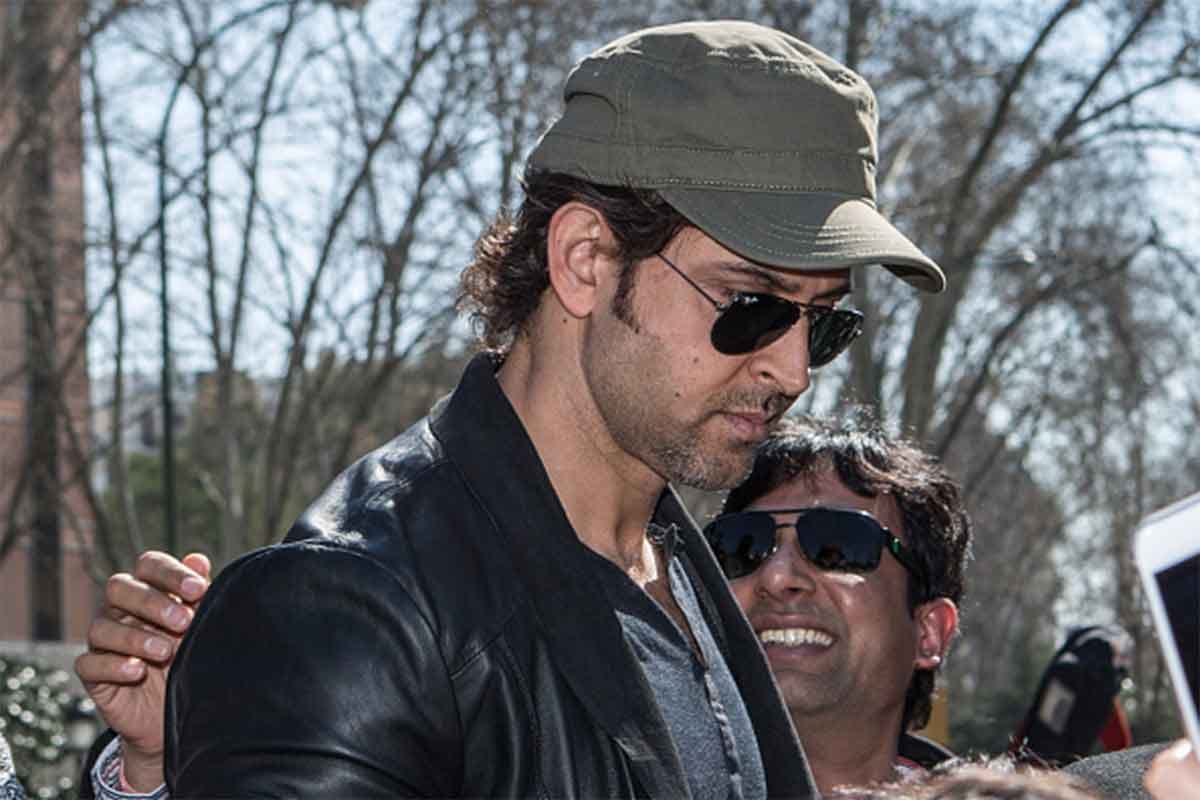 5 Questions said to Hrithik from Kangana's lawyer