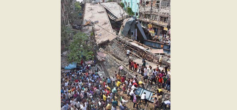 disaster after undreconstruction flyover collapses in kolkata in photos