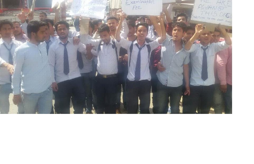 student aggresive againest fees hike