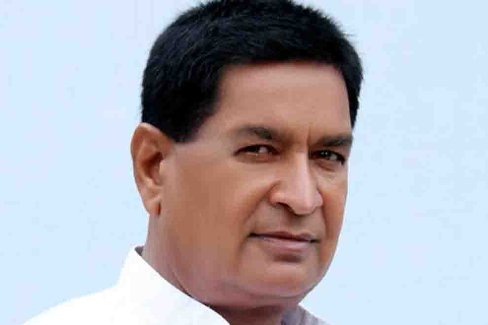 ministers, mla removing red lights on their cars