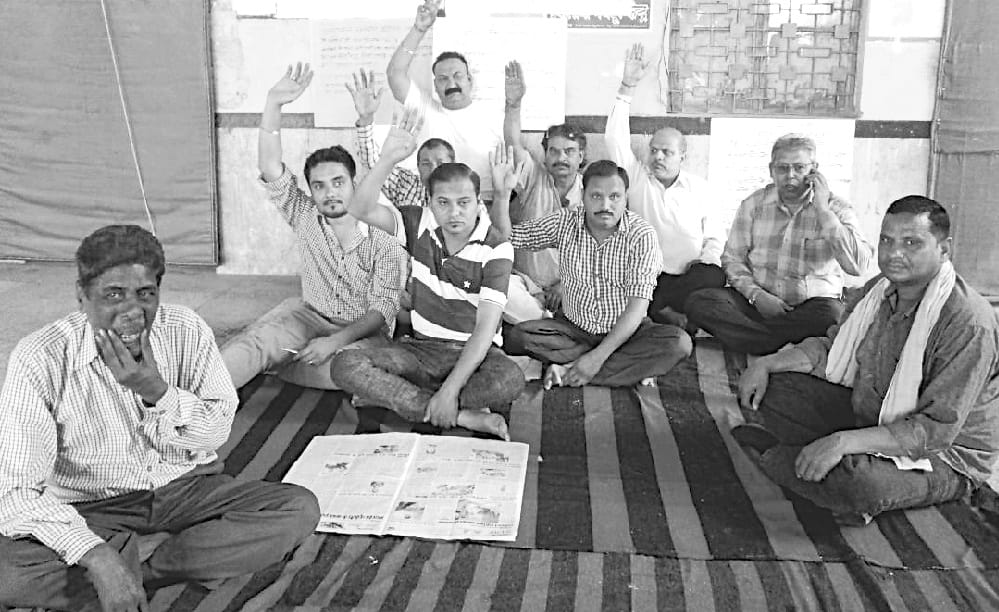  roadways employee sits on strike